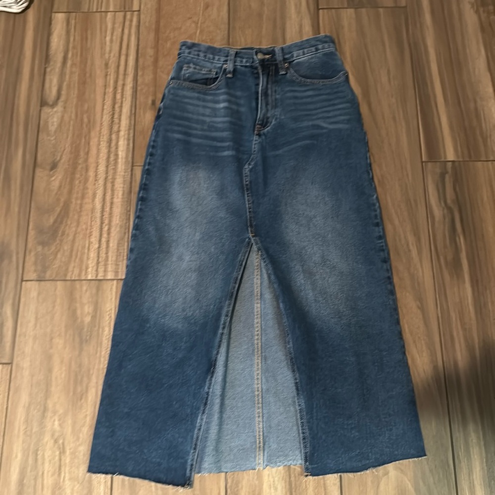 NWOT Aqua long denim skirt size XS